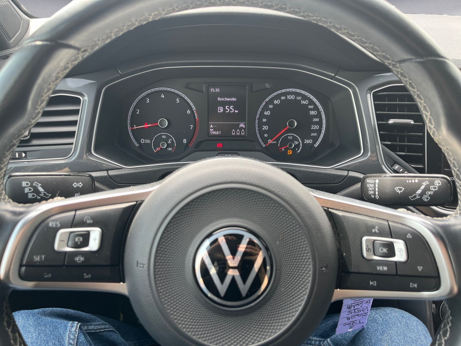 Volkswagen T-Roc 1.5 TSI ACT Sport - Samsaru's Car Outlet
