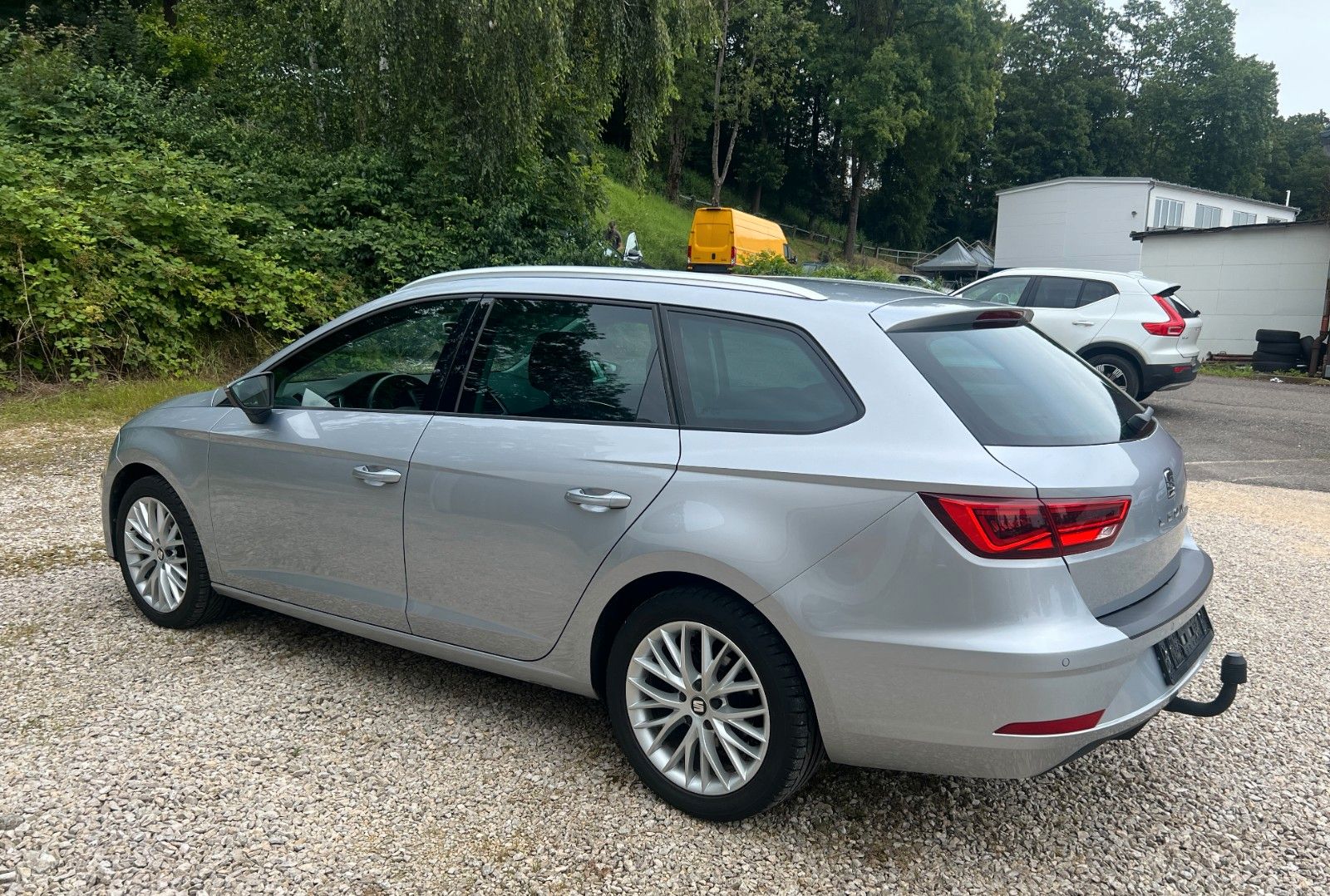 Seat Leon Xcellence - Samsaru's Car Outlet