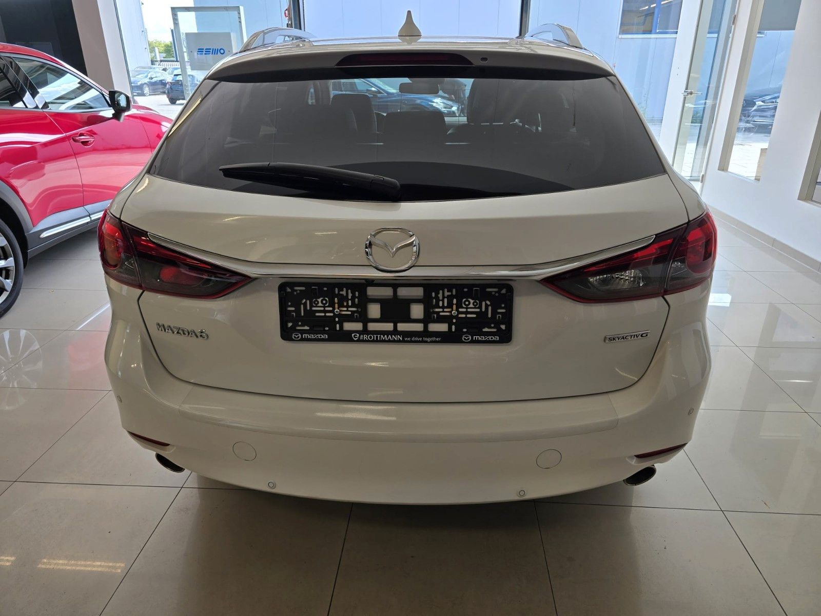 Mazda 6 Kombi Exclusive-Line *HUD*BOSE*SB*LEDER*360°