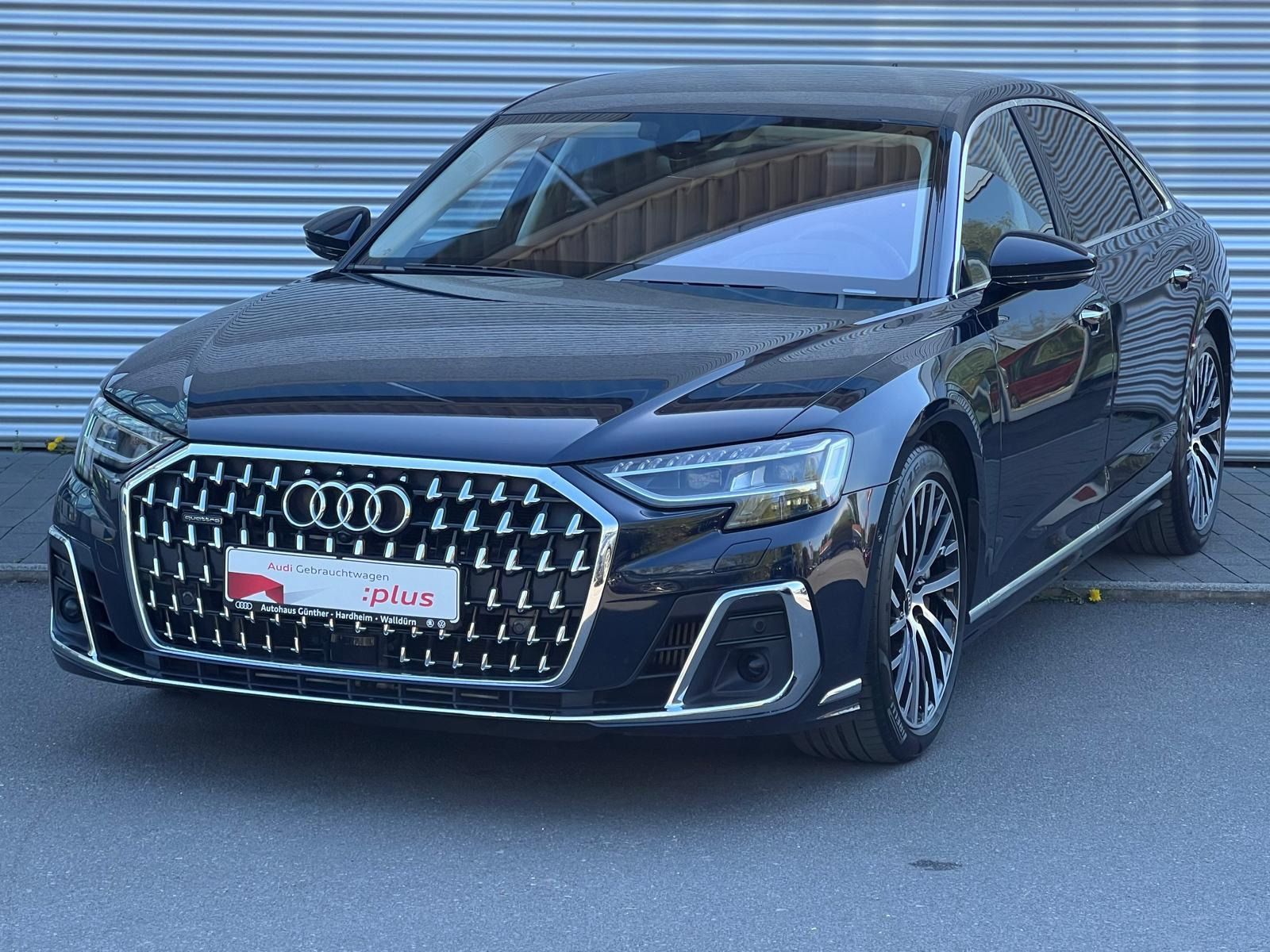 Audi A8 60 TFSI - Samsaru's Car Outlet