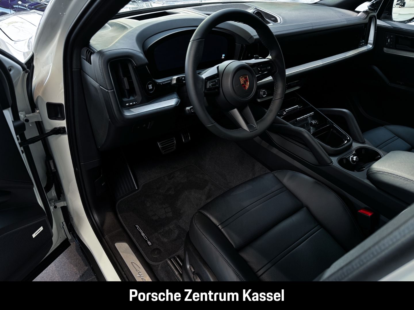 Porsche Cayenne E-Hybrid Coupe Matrix LED