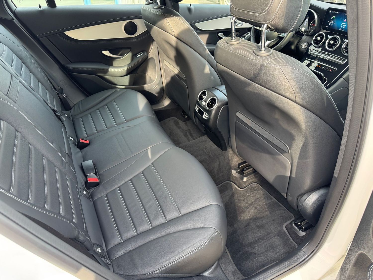 Mercedes-Benz GLC 220 d 4M Leder+Sitzbelüftung+8FachBereift+AC