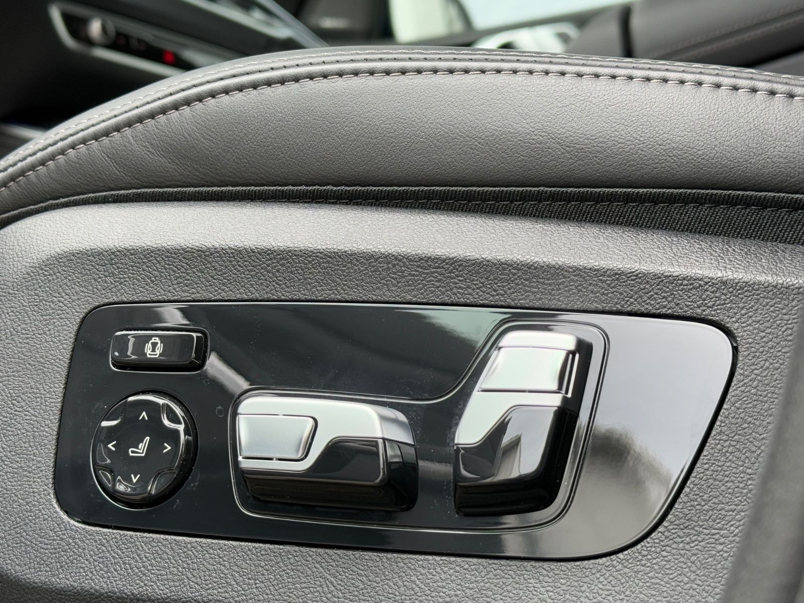BMW X5 40i xDr*ACC*M SPORT*LUFT*360*H/K*HUD*KEY*21'