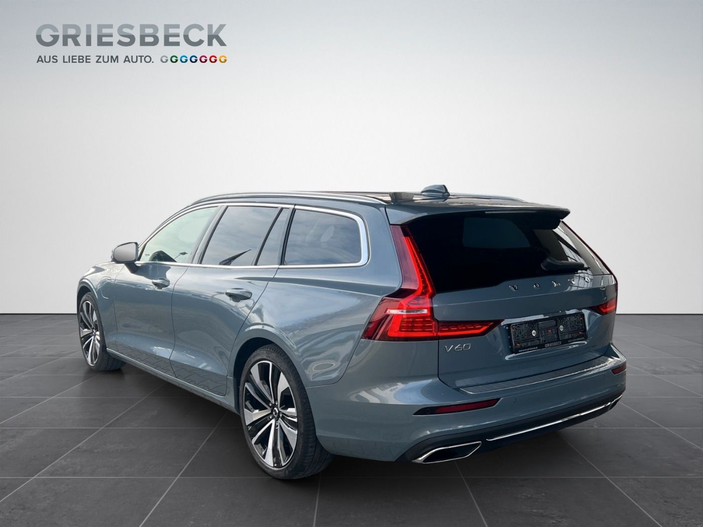 Volvo V60 T6 Plus Bright Recharge AHK,Kamera,DAB
