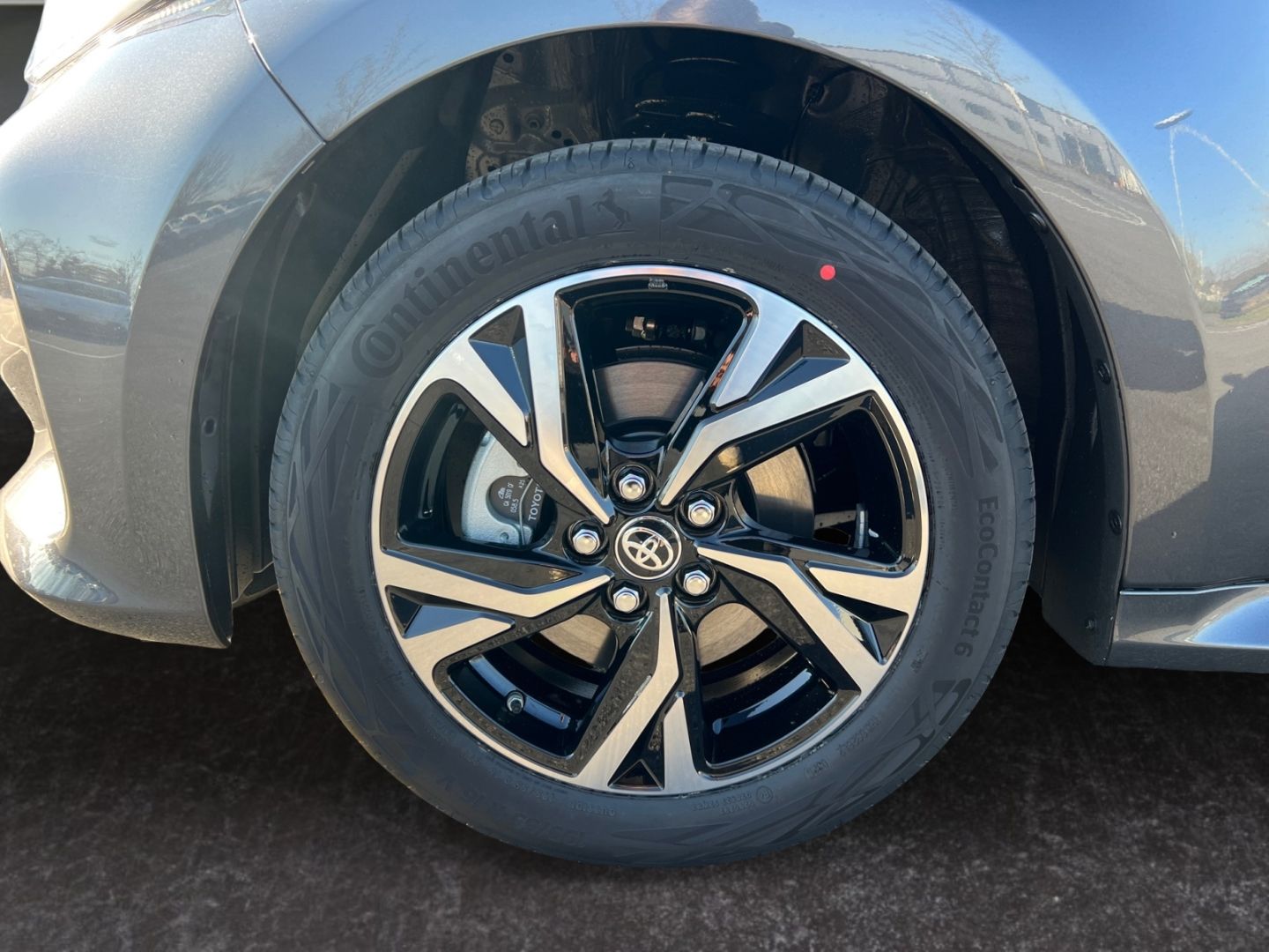 Toyota Yaris Hybrid Teamplayer *LED*R-CAM*KLIMAAUTO*CAR