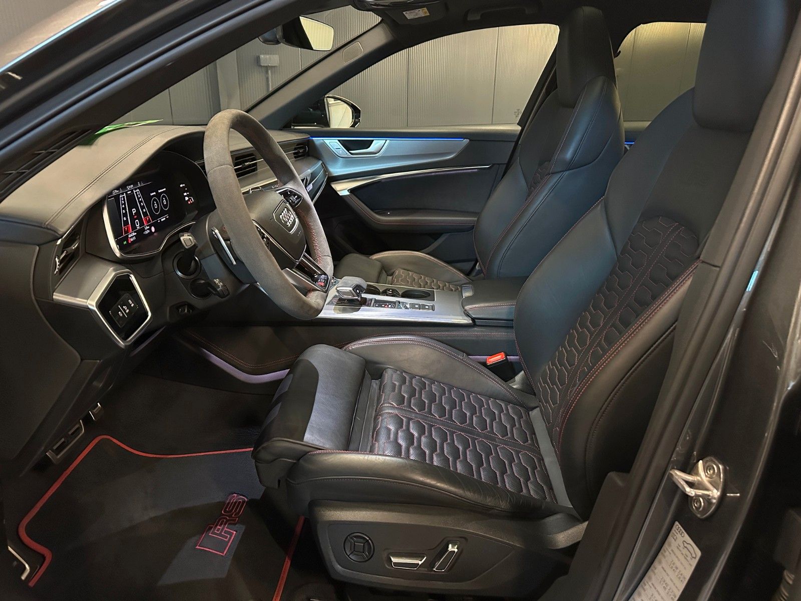 Audi RS6 Avant 4.0 TFSI quattro*LASER*PANORAMA*DYNAMI