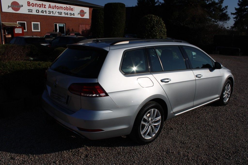 Volkswagen Golf Var 2.0 TDI DSG Comfortline - Samsaru's Car Outlet