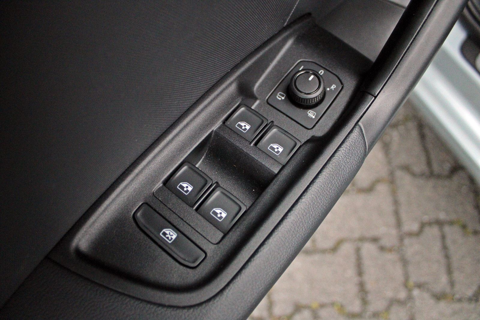 Audi A1 Sportback 25TFSI S-tronic BLACK - Samsaru's Car Outlet