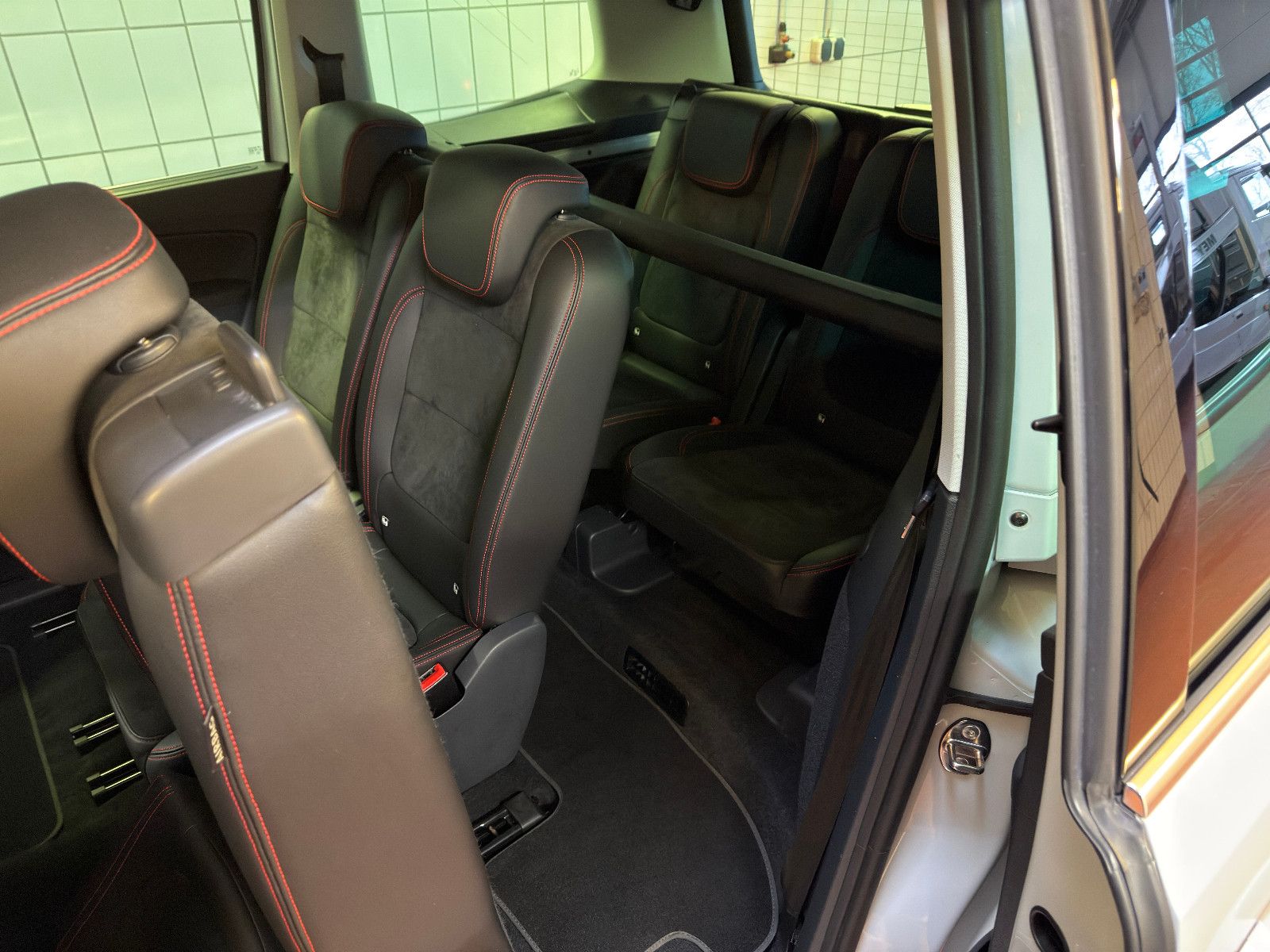 Seat Alhambra FR-Line 1.4 TSI DSG AHK DCC ACC 7-Sitze