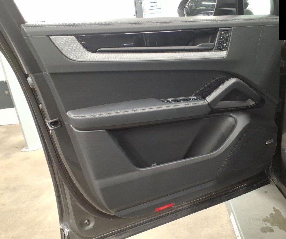 Porsche Cayenne E-Hybrid Coupe*Luft*AHK*BOSE*HeadUp*Inno