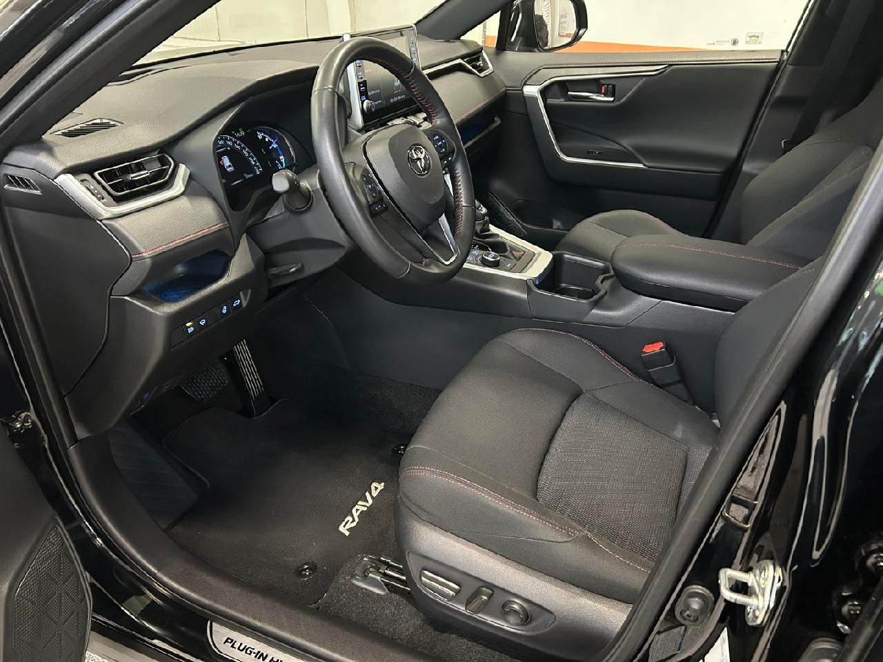 Toyota RAV4 Plug-in Hybrid 4x4 Technik Paket