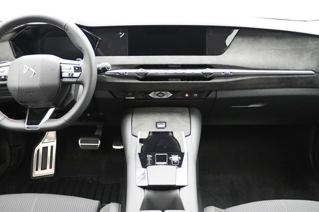 DS Automobiles DS4 Performance Line +