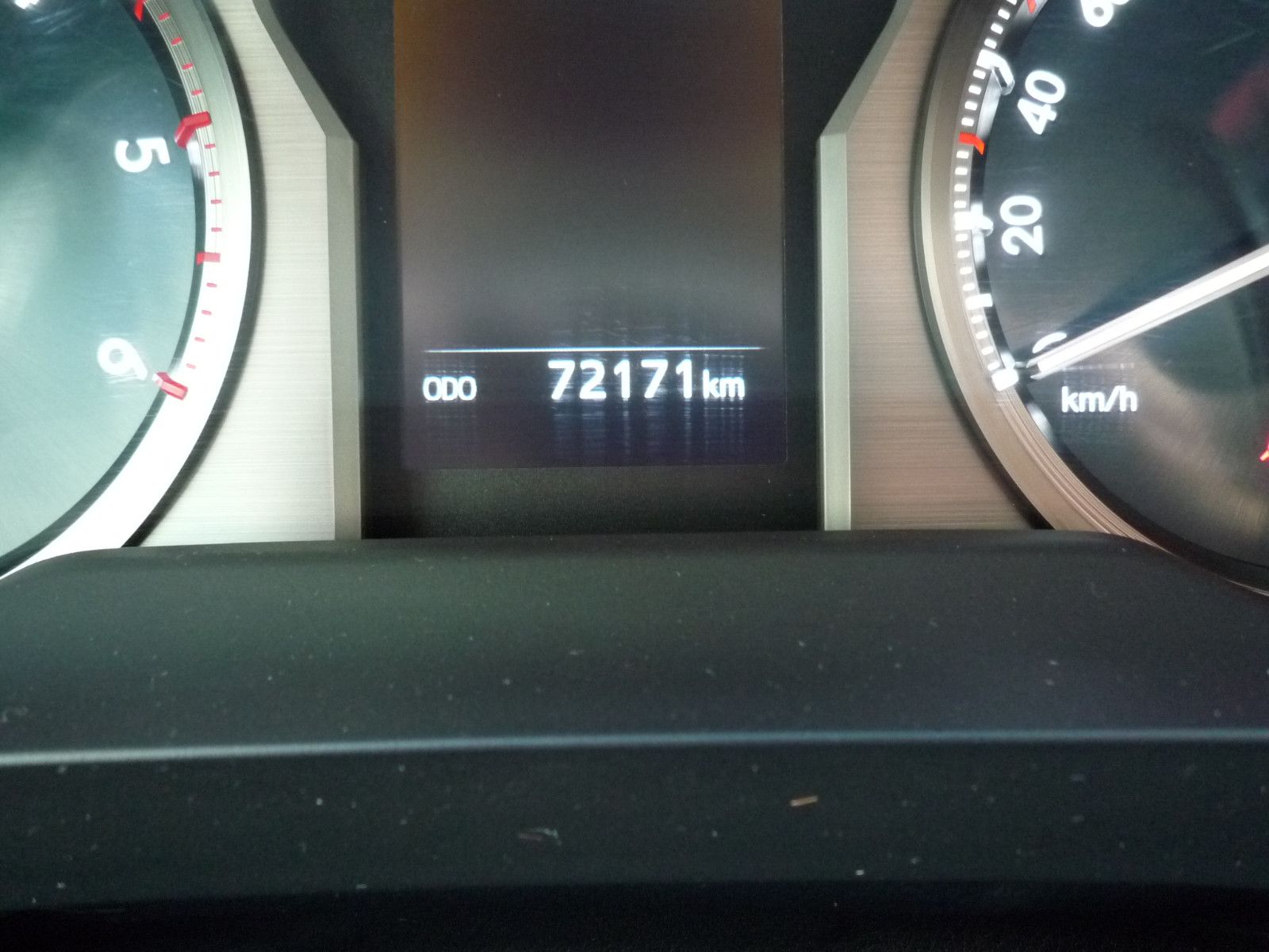Toyota Land Cruiser Comfort/TEMPO/STHZ/AHK/RFK/NAV/1.HD