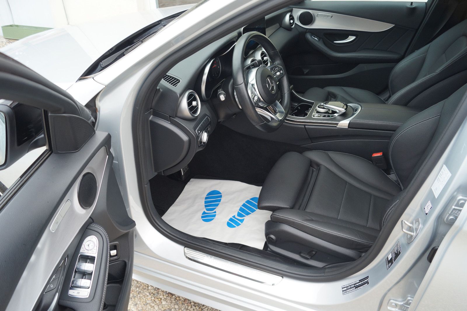 Mercedes-Benz C 220 d AMG - Samsaru's Car Outlet