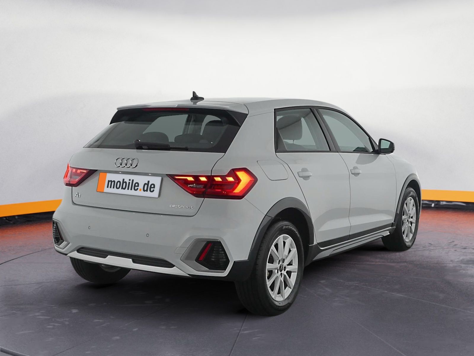 Audi A1 30 TFSI S tronic - Samsaru's Car Outlet