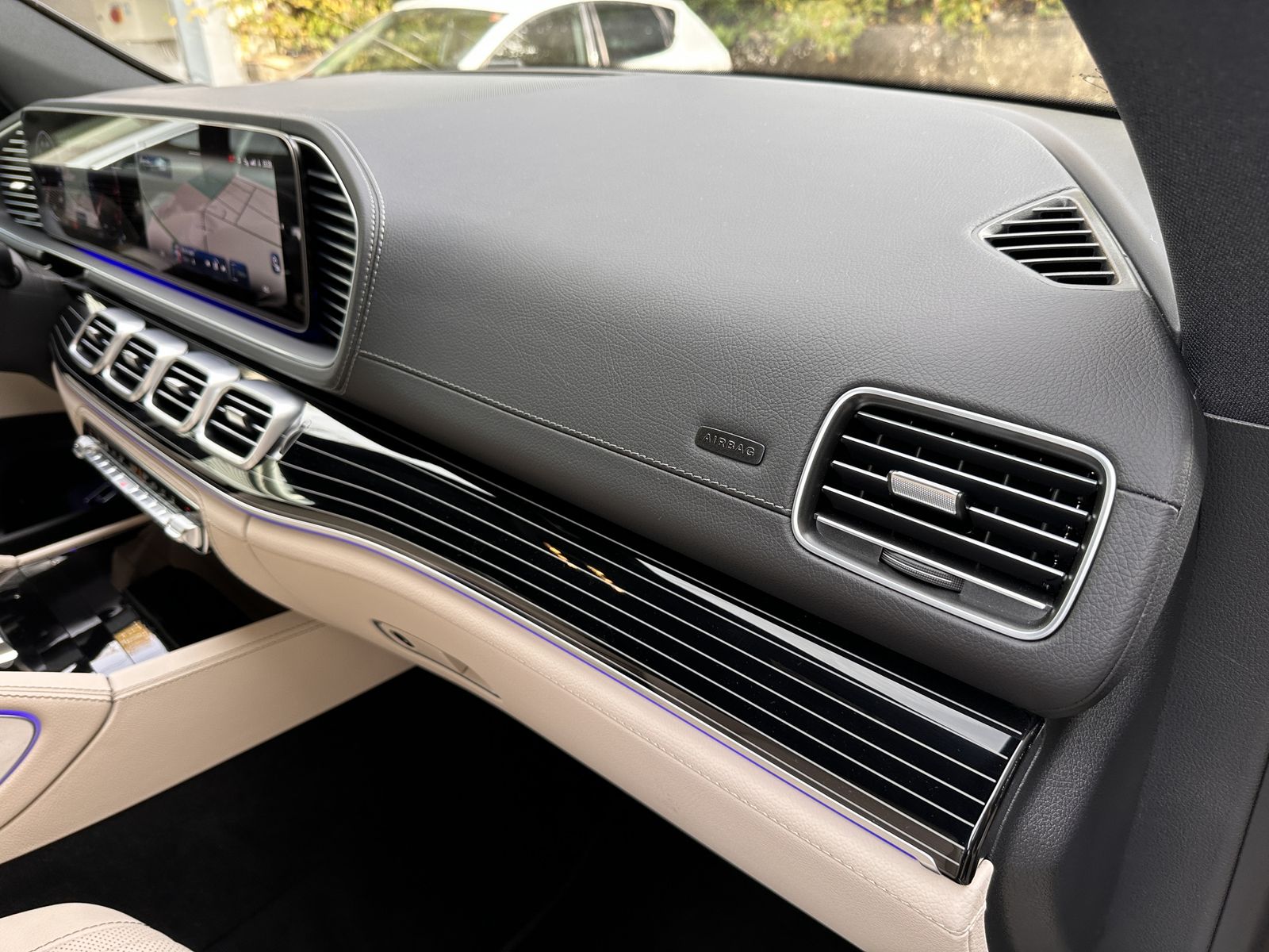 Mercedes-Benz GLE 450 D AMG Night designo LED Pano Standheizu.