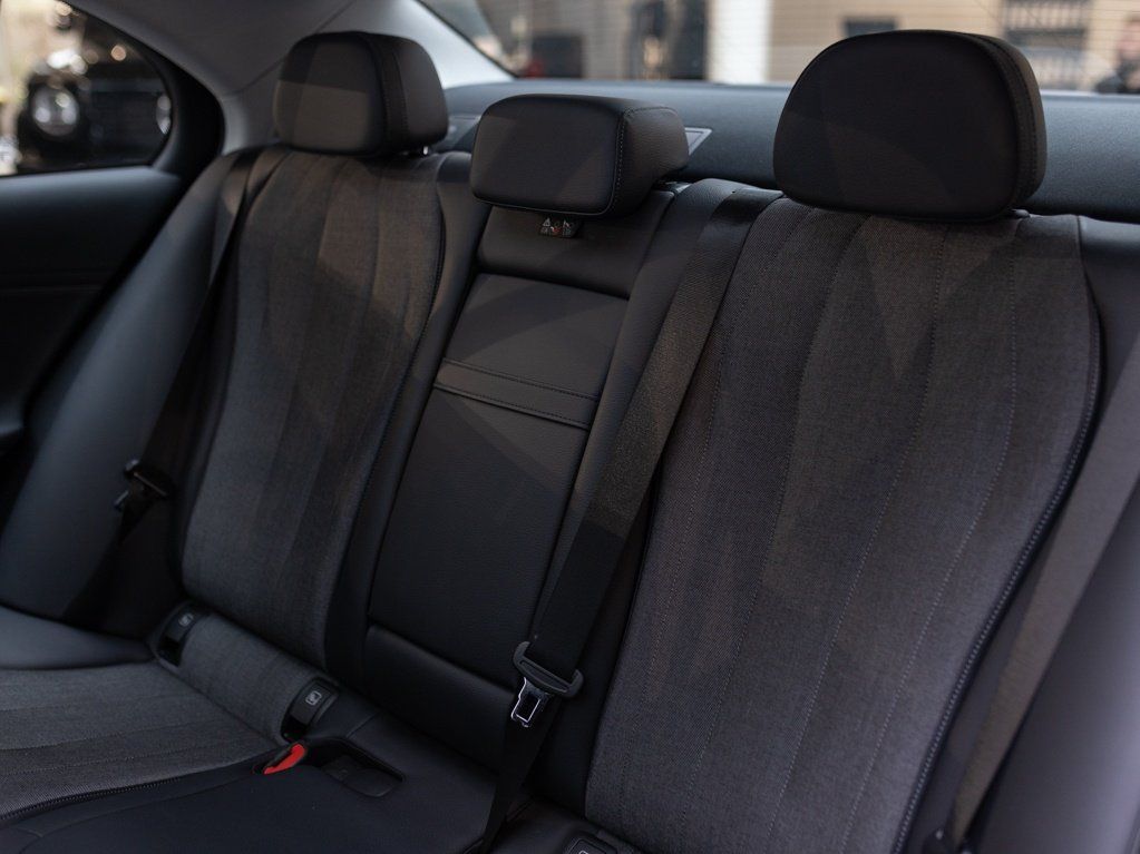 Mercedes-Benz E 220 d Avantgarde Advanced - Samsaru's Car Outlet