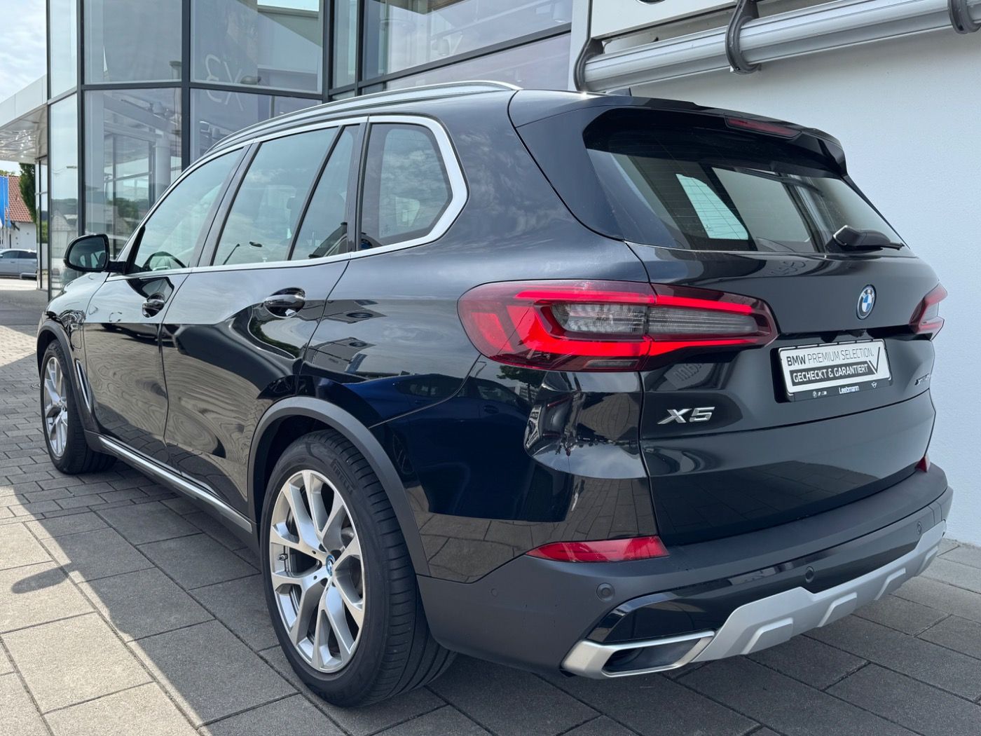 BMW X5 xDrive45e xLine AHK/360/KomFZ 2 JAHRE GARANTI