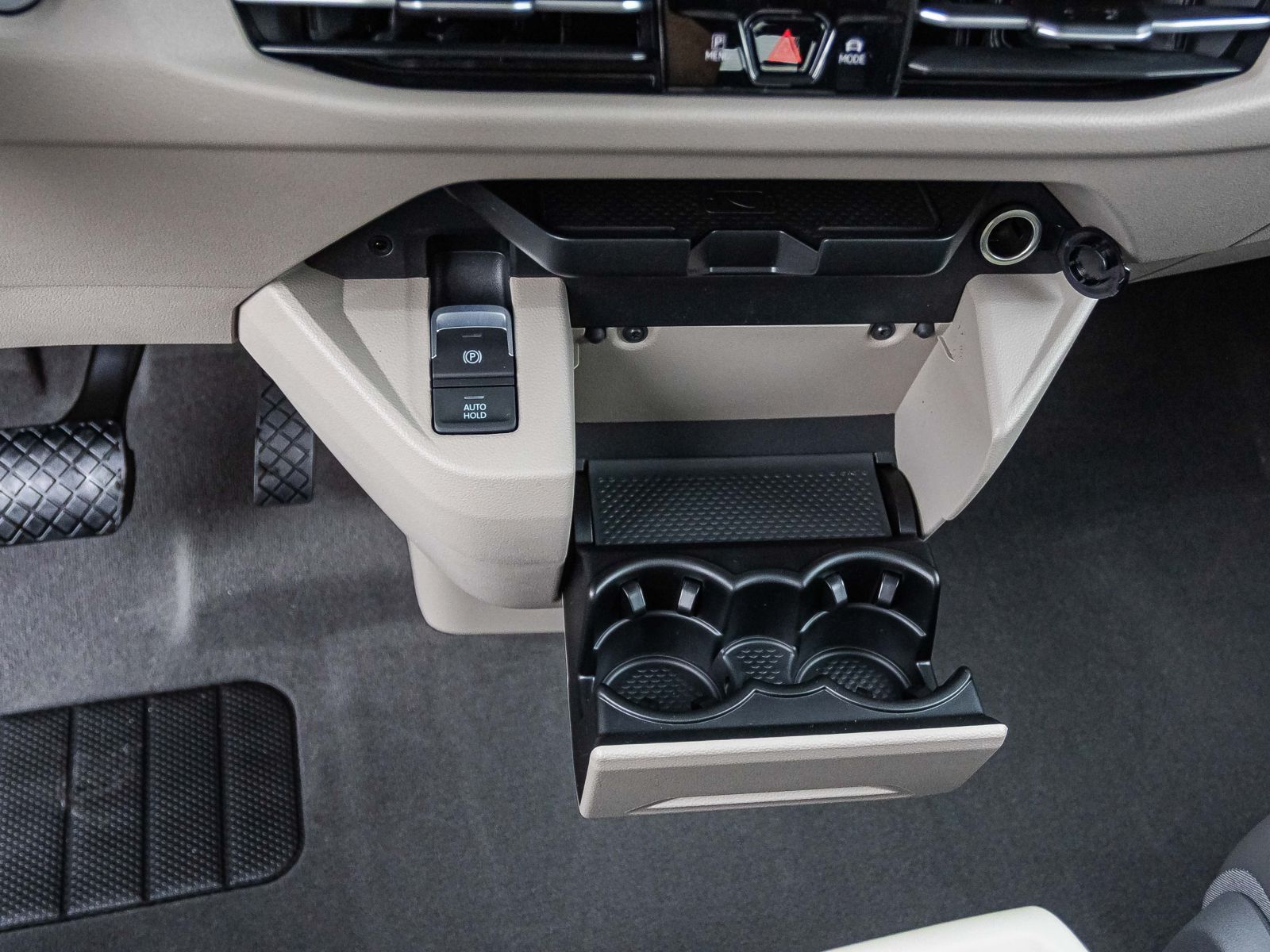 Volkswagen T7 Multivan Edition 2.0l 150kW TSI | Pano | AHK