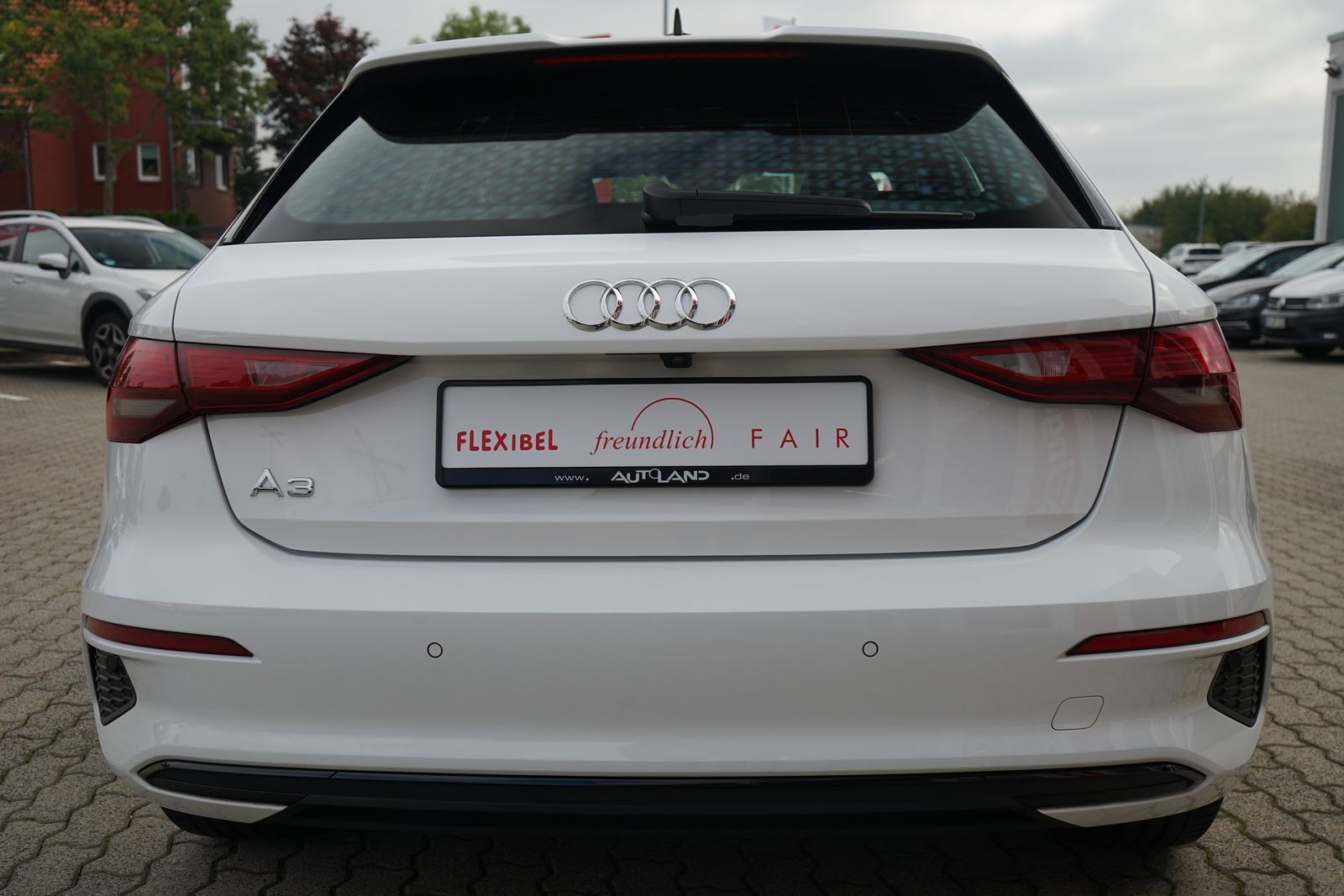 Audi A3 35 TDI Sportback S-Line S-Tronic LED Navi PDC