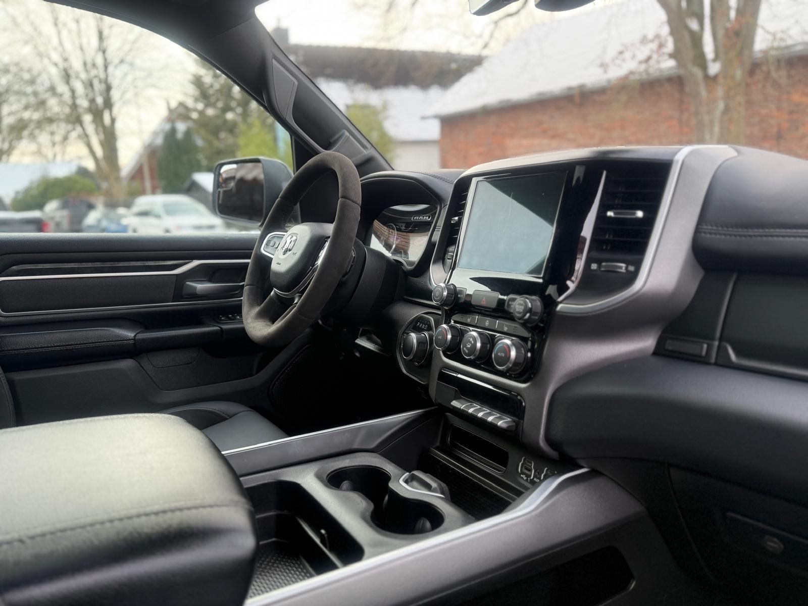 Dodge LPG*SPORT*LIFT*HEADUP*OFFROAD*NAVI*AHK*GARANT