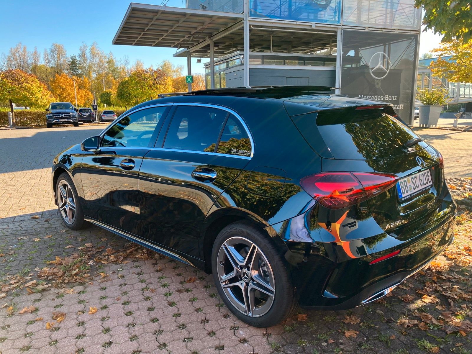 Mercedes-Benz A 250 e AMG - Samsaru's Car Outlet