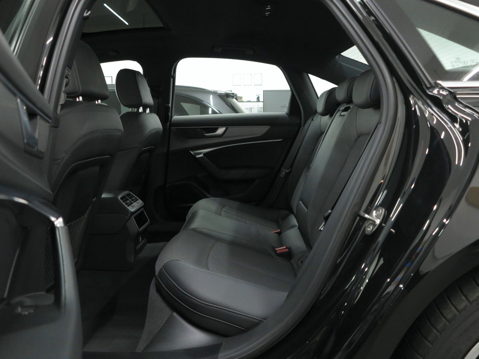 Audi A6 40 TDI S Line - Samsaru's Car Outlet