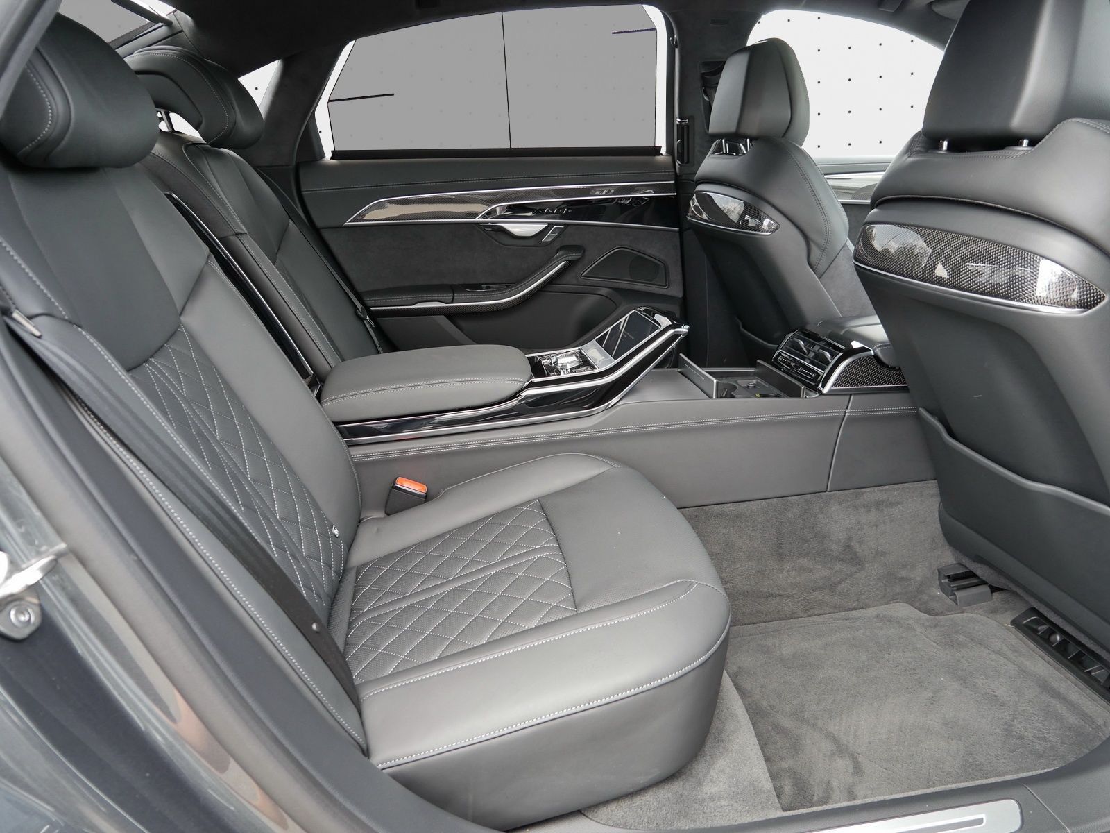 Audi A8 Lang 50 TDI qu. S line - Samsaru's Car Outlet