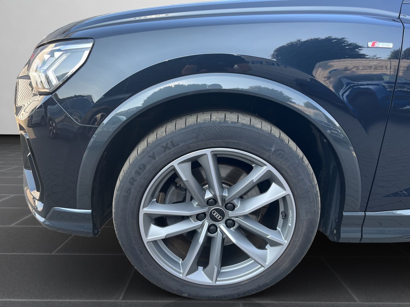 Audi Q3 Sportback 45 TFSI S tronic S line - Samsaru's Car Outlet