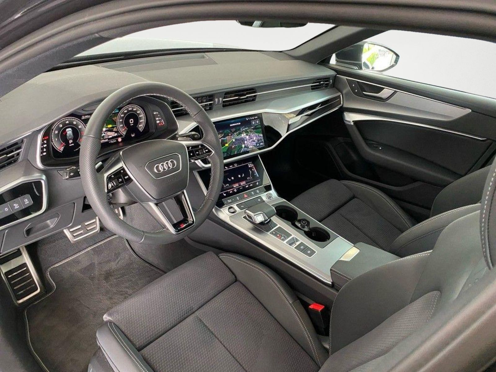 Audi A6 Avant 45 TFSI quattro S line - Samsaru's Car Outlet