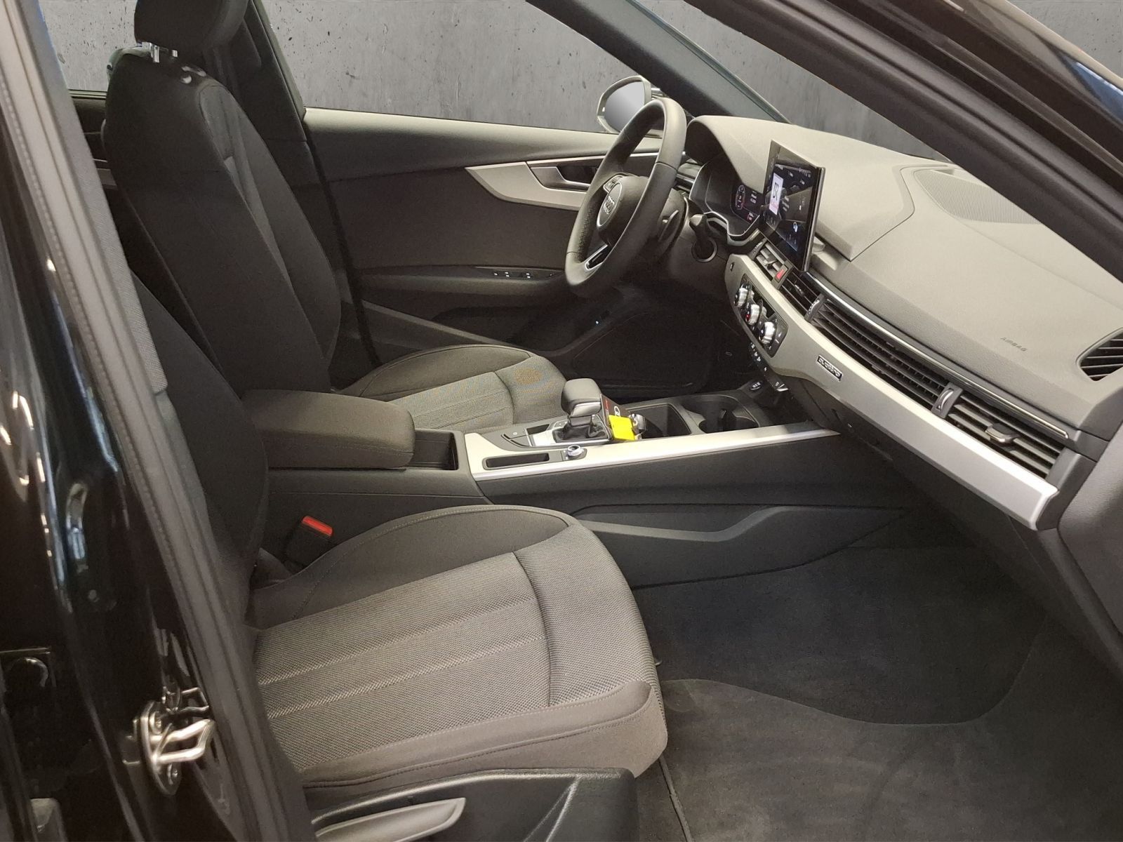 Audi A4 Limousine 40 TDI quattro 150(204) kW(PS) S tr