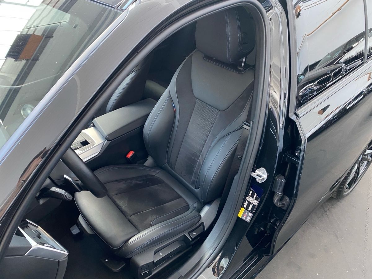 BMW 330e xDrive M Sport - Samsaru's Car Outlet
