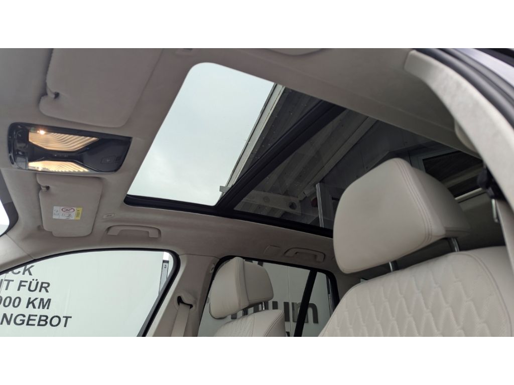 BMW X5 xDrive 45e iPerformance M-Sport HUD Luftfeder