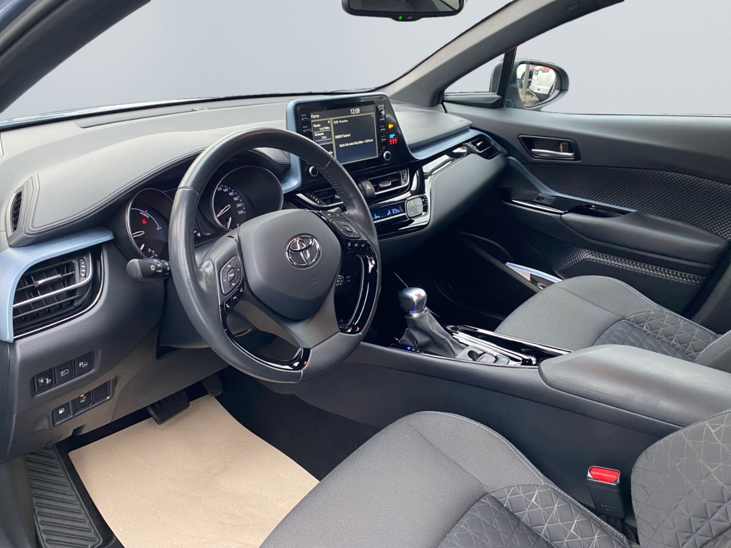Toyota C-HR 1.8 Hybrid Team D *LED*ACC*CarPlay*CAM*Navi