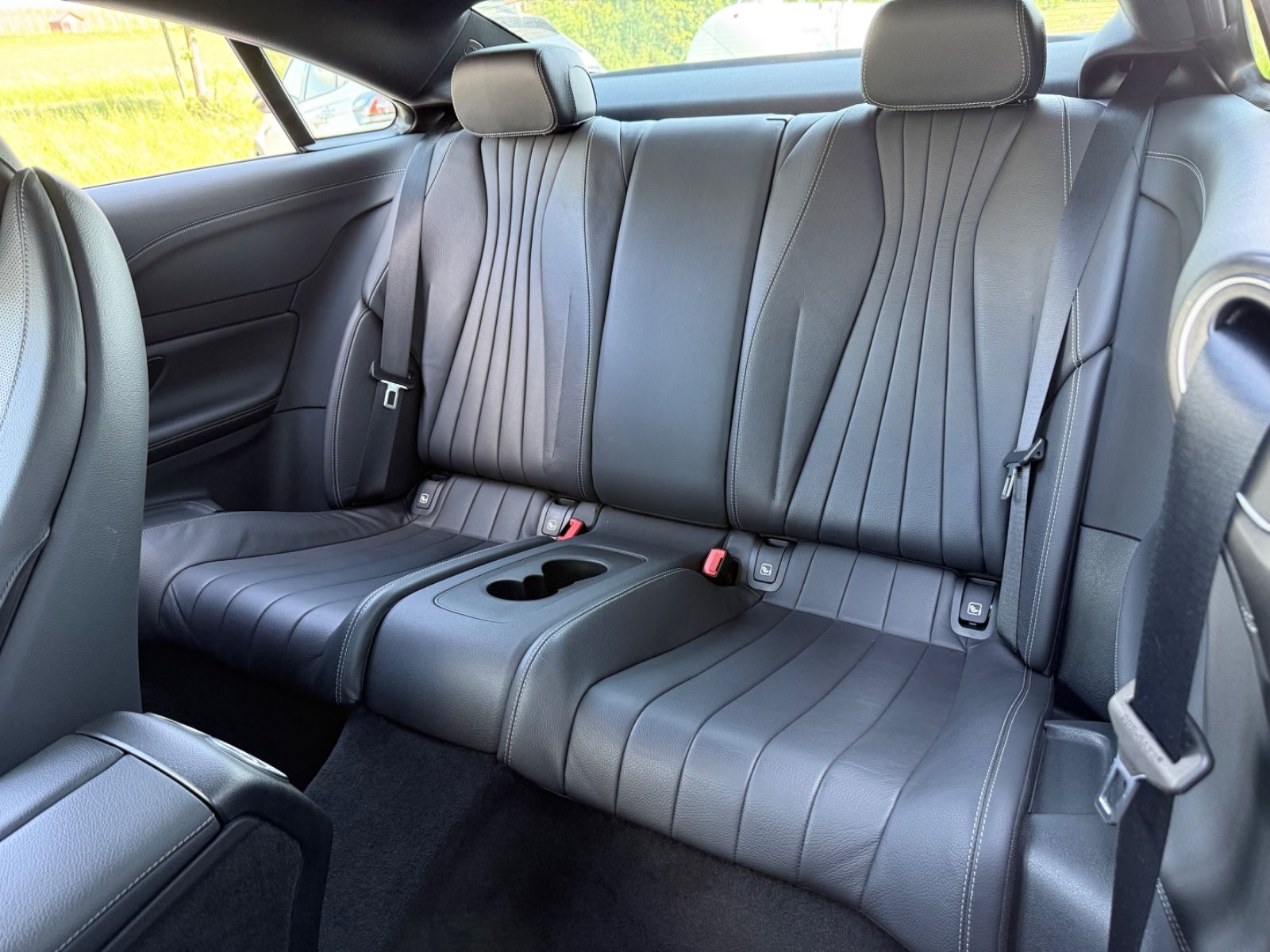 Mercedes-Benz E 300d Coupe 4Matic AMG - Samsaru's Car Outlet