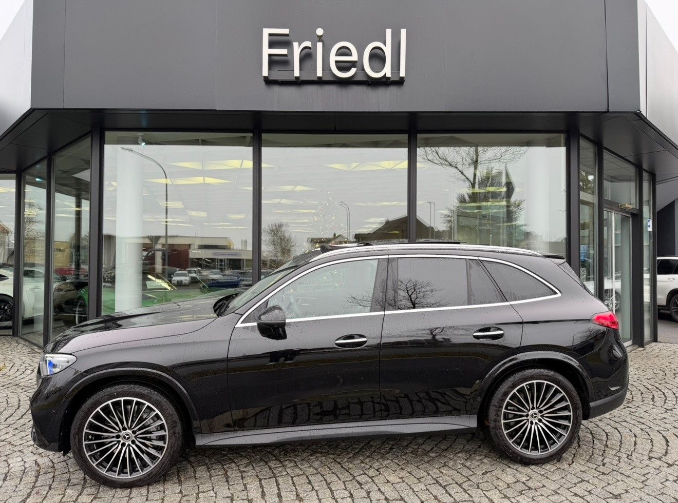 Mercedes-Benz GLC 220d AMG Editi Pano Night AHK Memory Digital