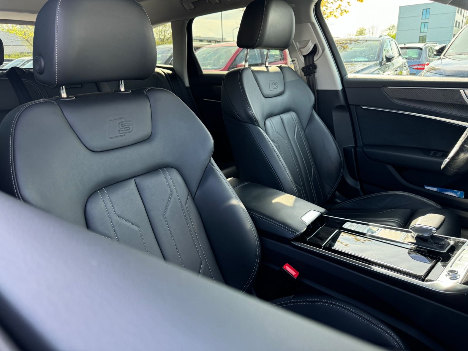 Audi A6 55 TFSI e quattro S-LINE - Samsaru's Car Outlet