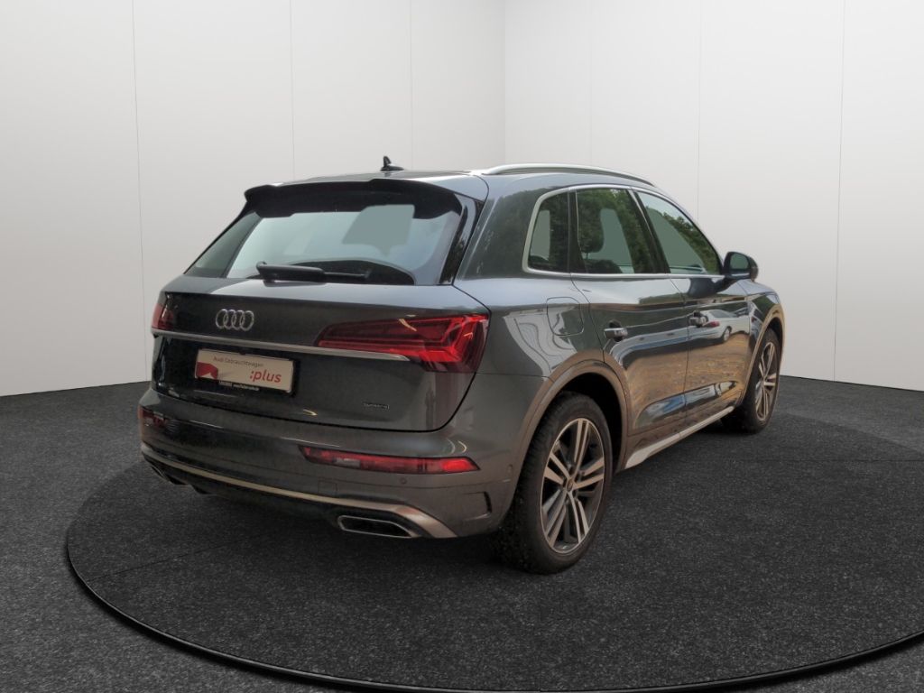 Audi Q5 50 TFSI e quattro S line - Samsaru's Car Outlet