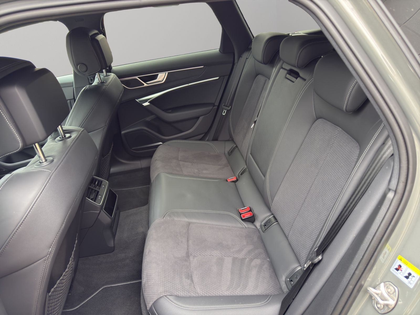Audi A6 Avant S line 40 TDI quattro - Samsaru's Car Outlet