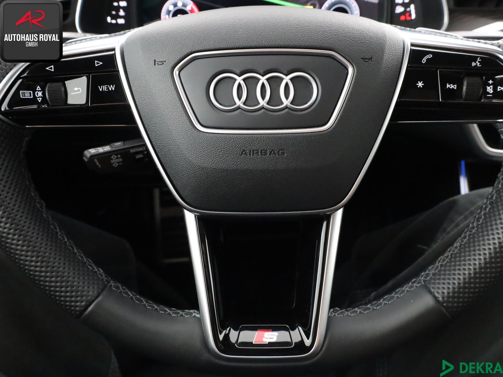 Audi A6 Avant 45 TDI quattro S LINE - Samsaru's Car Outlet
