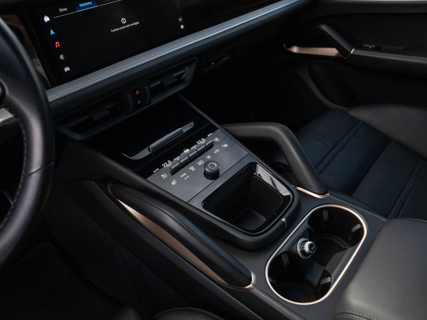 Porsche Cayenne S Coupe HeadUp InnoDrive Beifahrerdispla