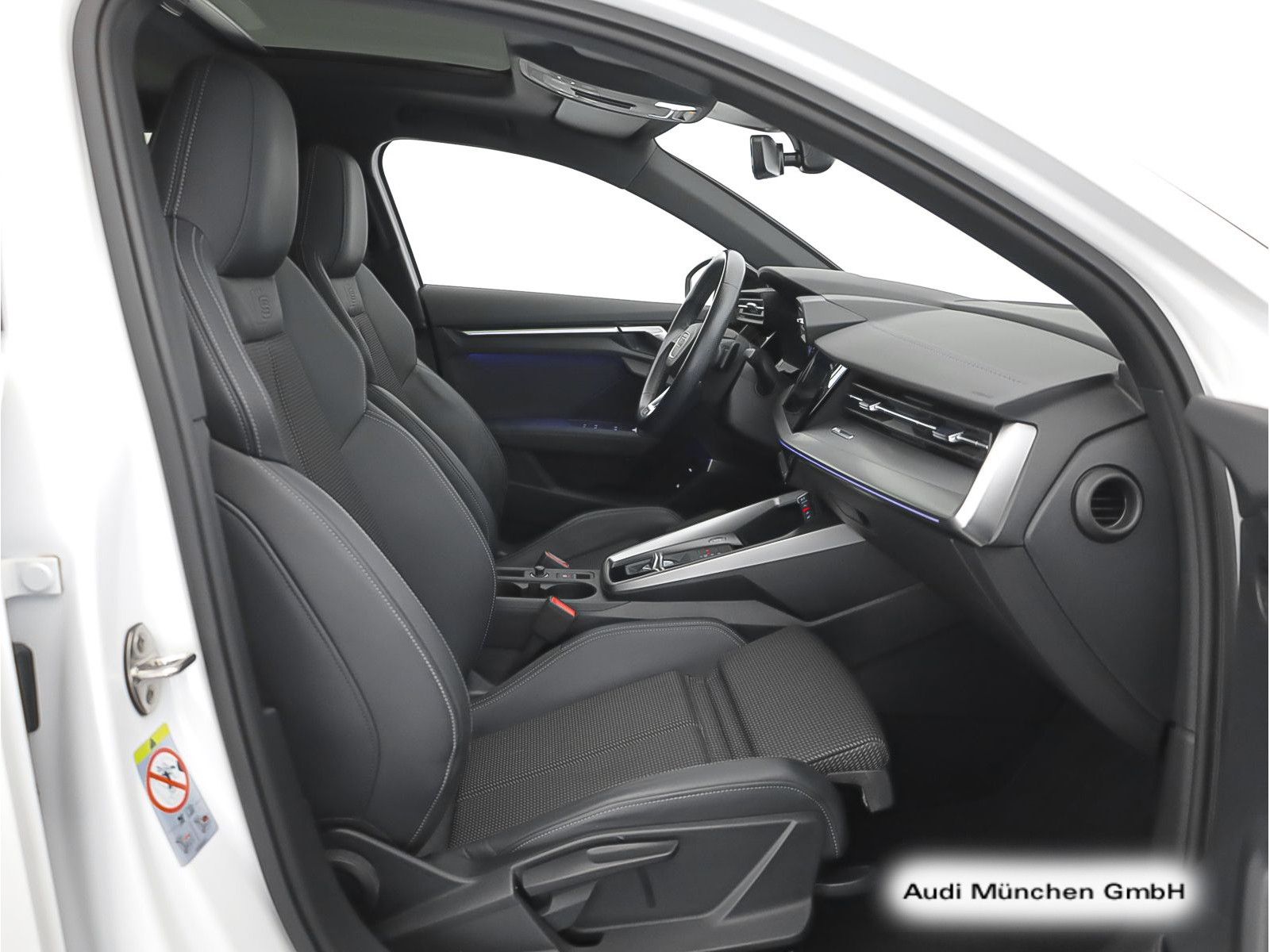 Audi A3 Sportback 45 TFSI e S tronic 2x S line Pano/B