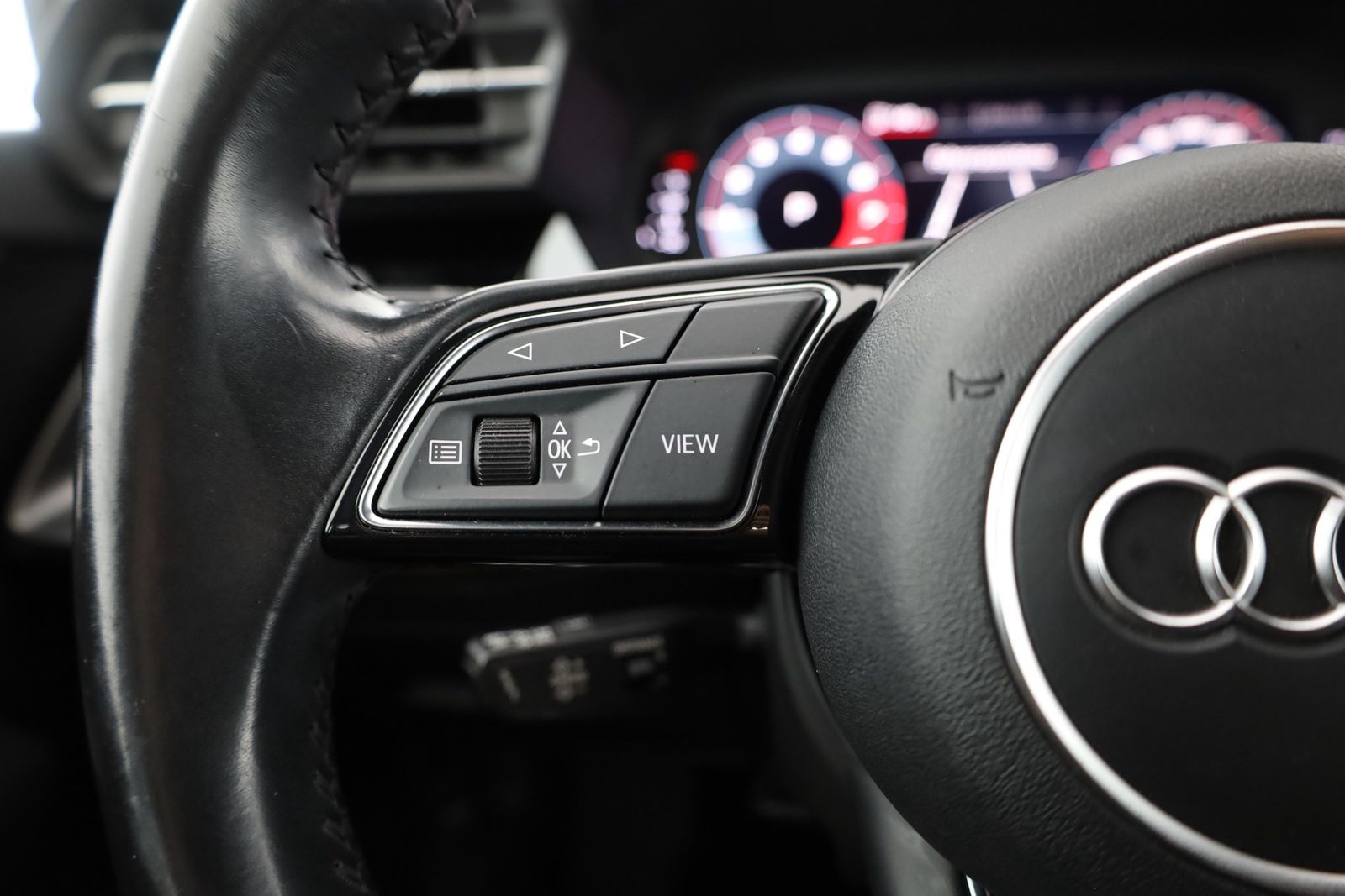 Audi A3 Sportback 35 TFSI S-Tronic - Samsaru's Car Outlet