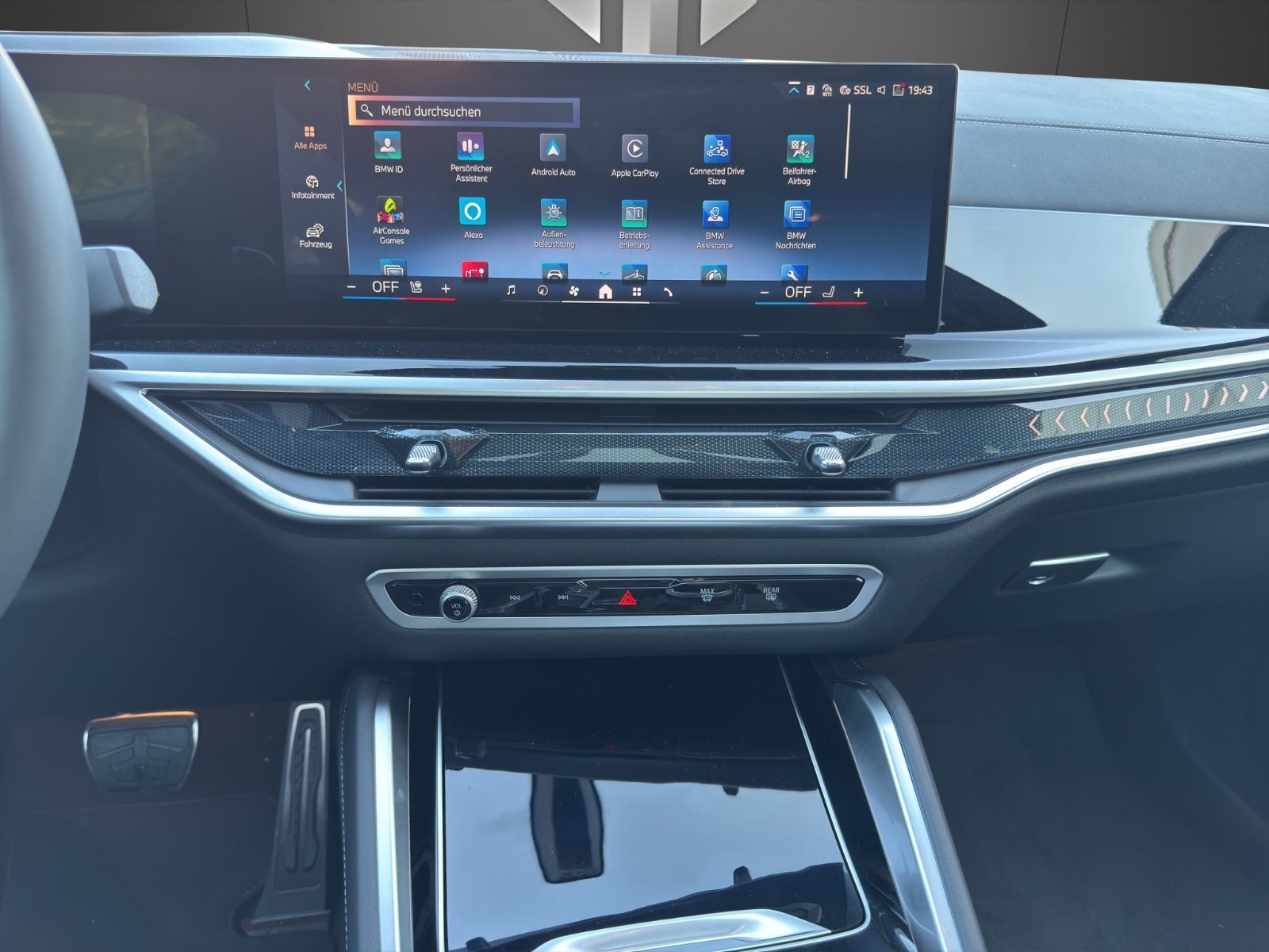 BMW X6 xDrive40d | M Sport Pro| Luft| 22"| Sky| H&K