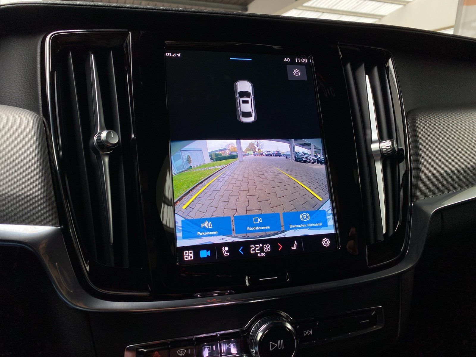 Volvo S90 T8 Twin Engine SHZ*MMY*StHzg*DAB+*RFK