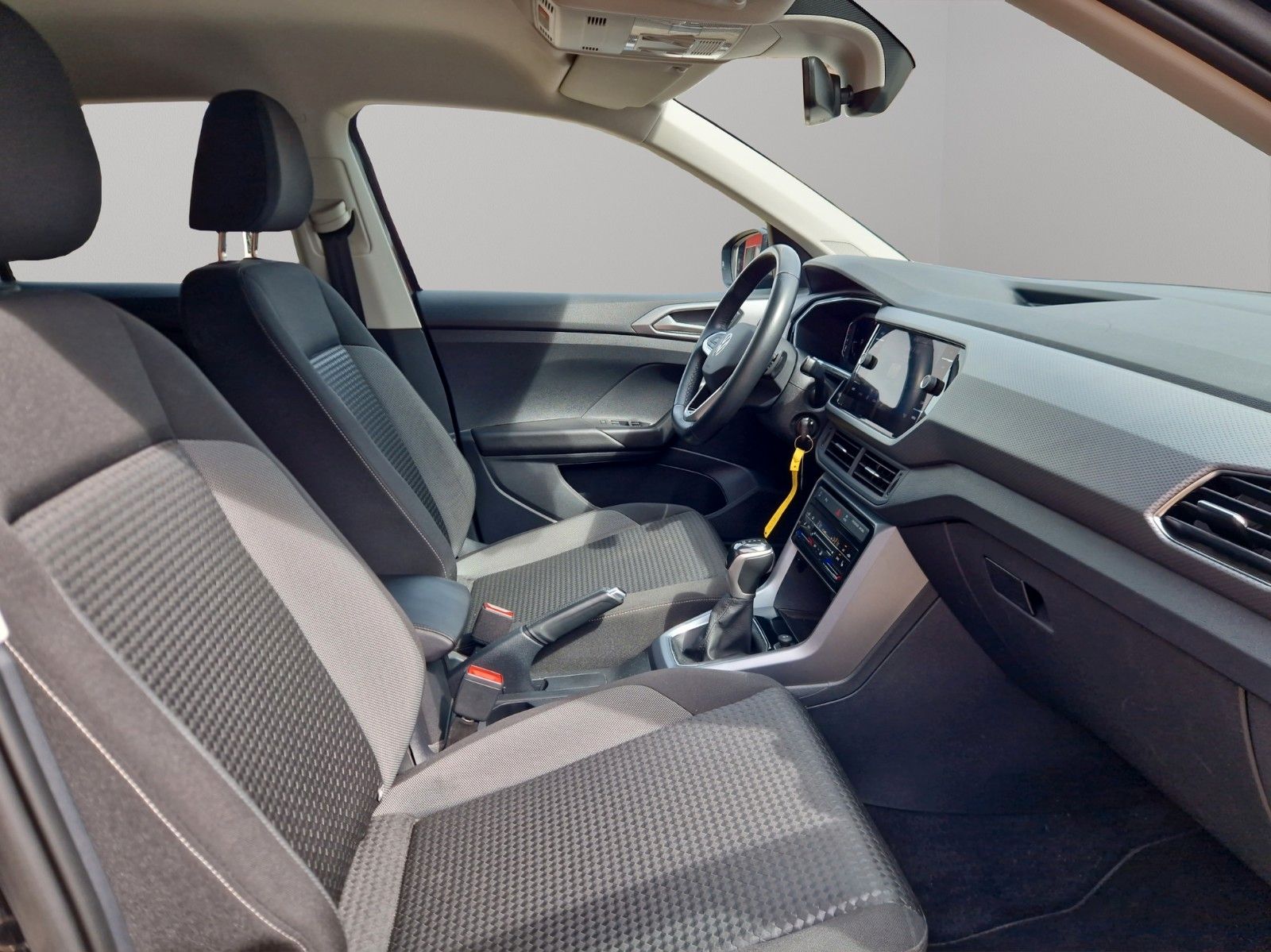 Volkswagen T-Cross Active - Samsaru's Car Outlet