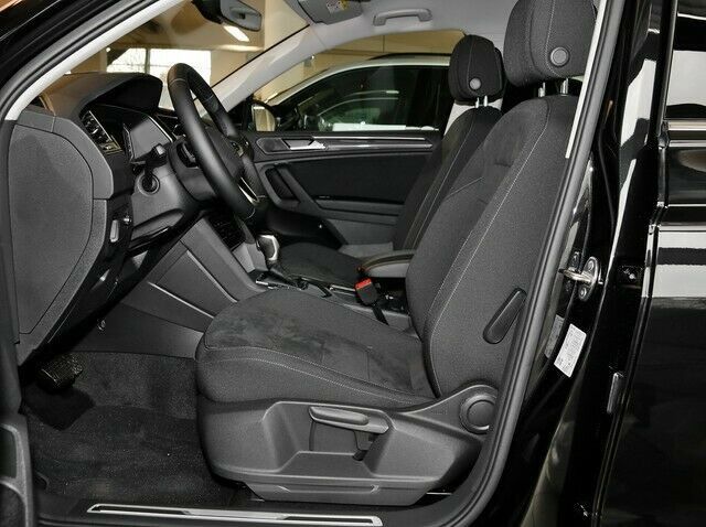 Volkswagen Tiguan  eHybrid TSI DSG Elegance AHK Matrix Pano