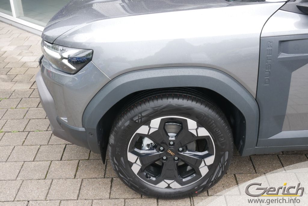 Dacia Duster Hybrid 140 Extreme - Samsaru's Car Outlet