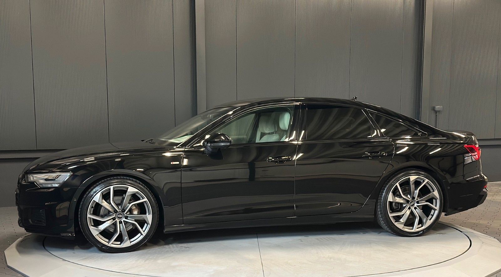 Audi A6 Lim. 50 TDI qua. Sport/S-Line - Samsaru's Car Outlet
