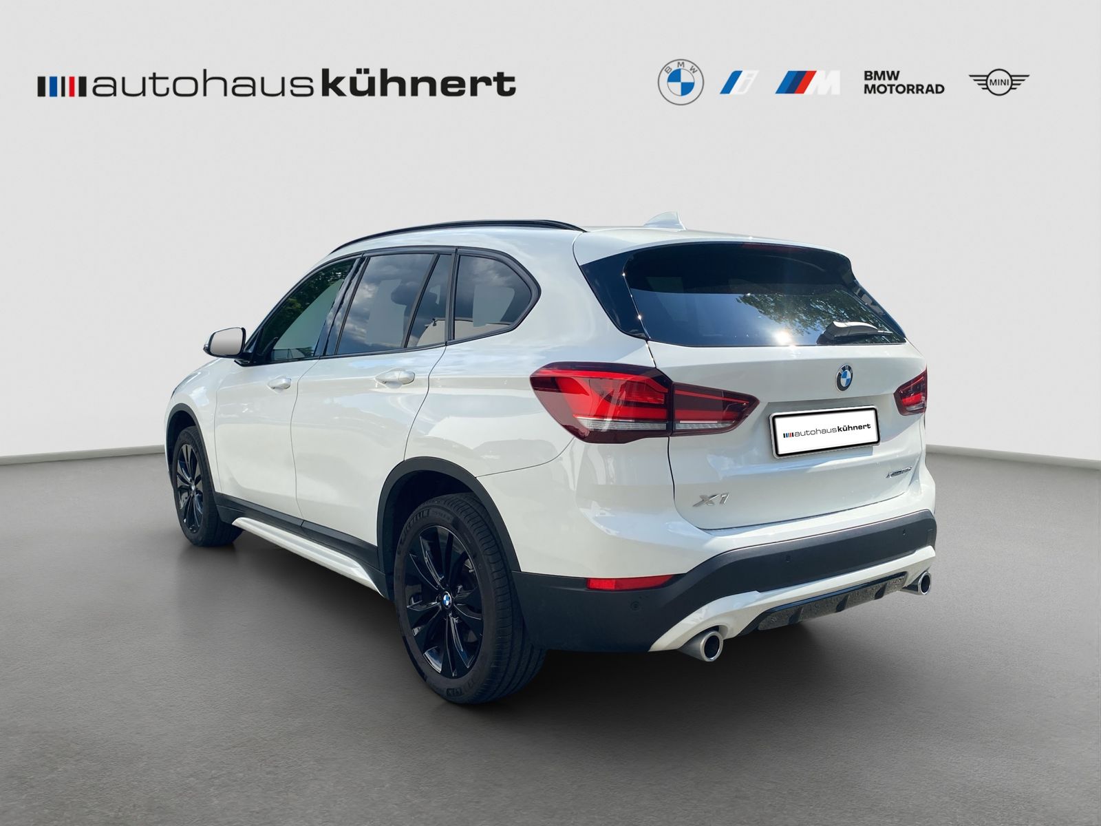 BMW X1 xDrive20d Sport Line - Samsaru's Car Outlet